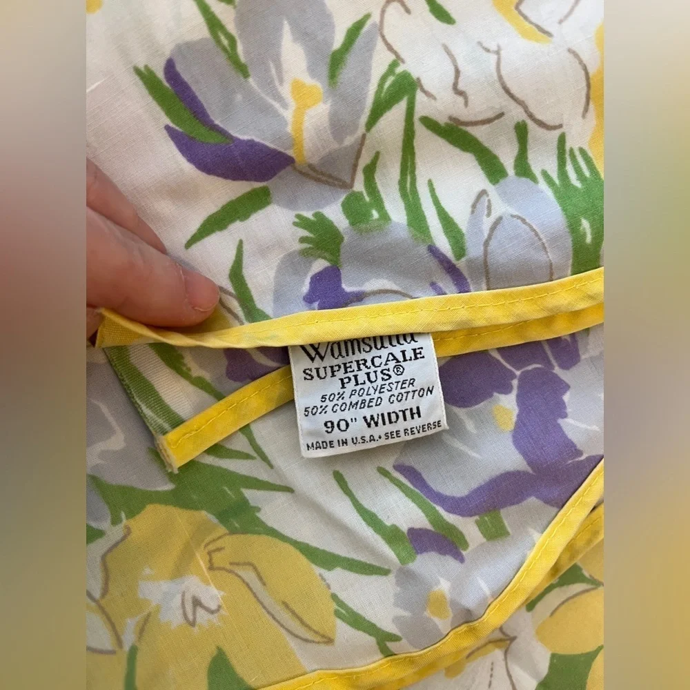 Vintage Wamsutta Floral Scalloped Flat Sheet and Springmaid Floral Standard Sham